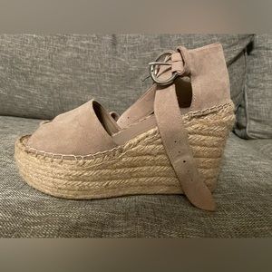 Marc Fisher Wedge Sandals, size 8